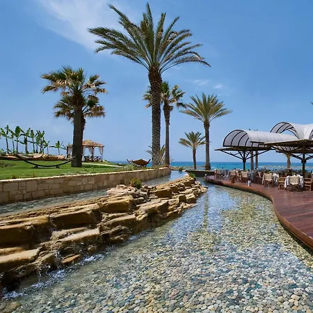 Constantinou Bros Pioneer Beach Hotel Szálloda