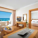 Constantinou Bros Pioneer Beach Hotel Пафос